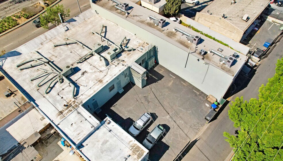 More Photos Of 3864-3870 E Colorado Blvd, Pasadena Storefront Retail Office For Sale