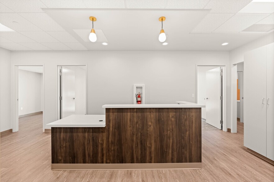 More Photos Of 275 SW 160th St, Burien Medical For Lease