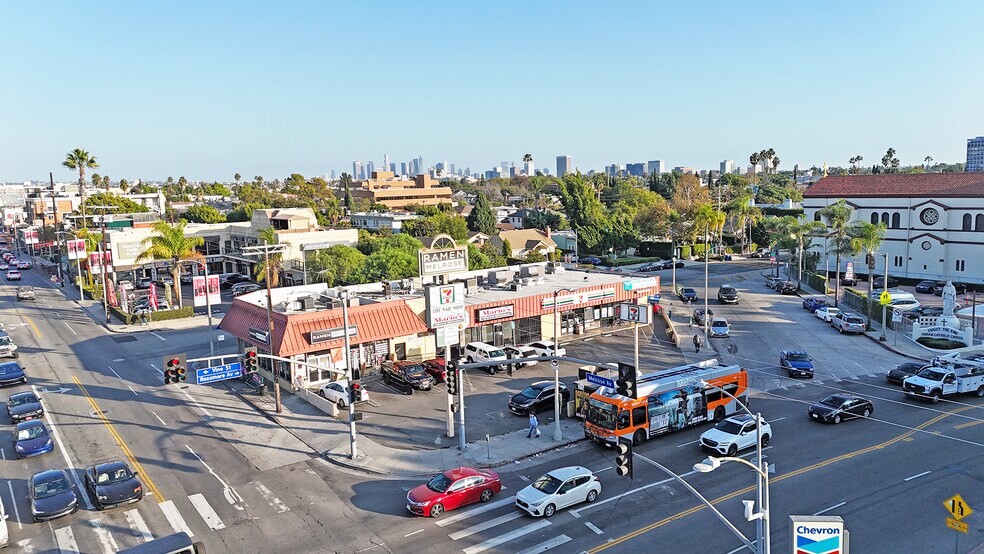 More Photos Of 5782-5788 Melrose Ave, Los Angeles Unknown For Lease