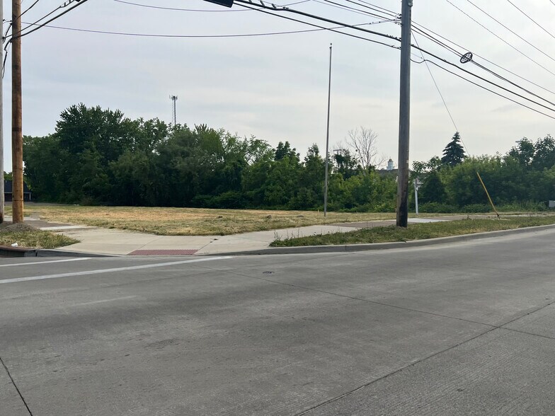 Primary Photo Of 2255 Cooper Foster Park Rd, Amherst Land For Lease