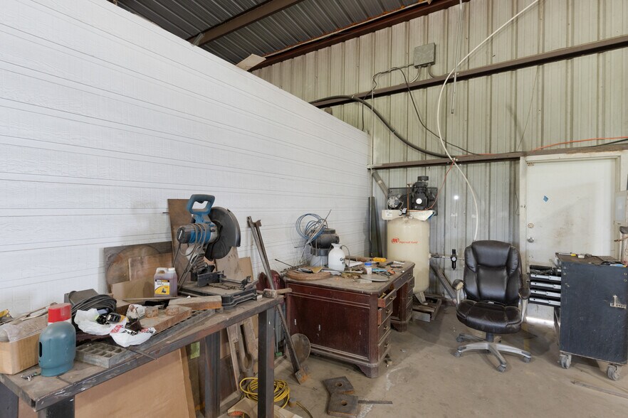 More Photos Of 14733 E State Hwy 11, Como Warehouse For Sale