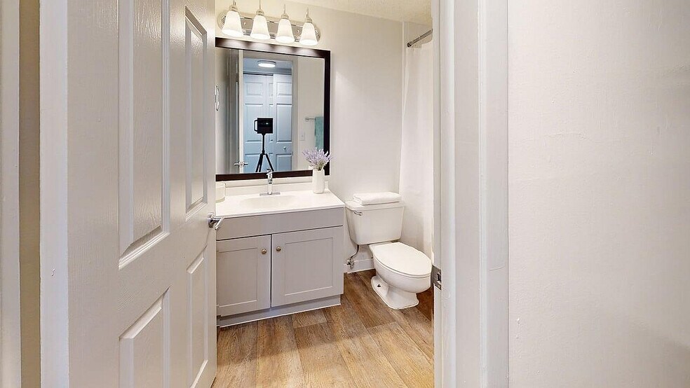 More Photos Of 120 47th Ave N, Saint Petersburg Apartments For Sale