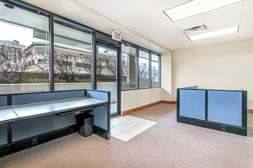 More Photos Of 30 Benchmark Rd, Avon Office For Sale