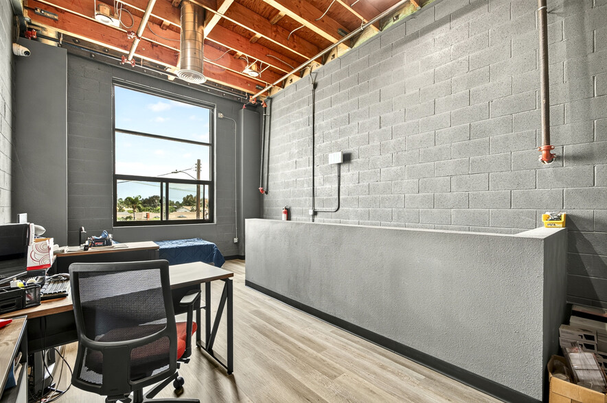 More Photos Of 9334 Lower Azusa Rd, Temple City Service For Sale