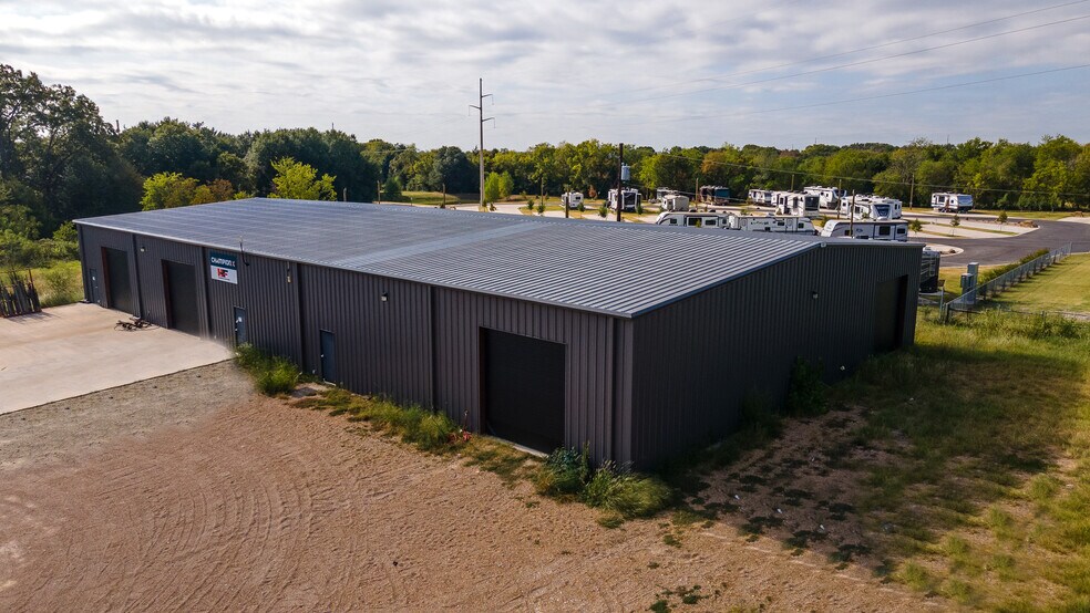 More Photos Of 147 Marino Rd, Bryan Industrial For Lease