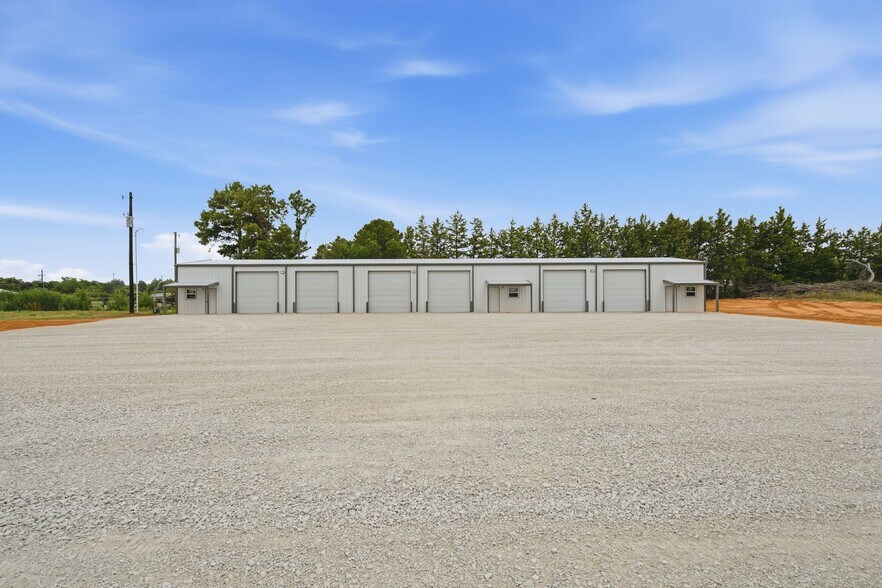 More Photos Of 14005 FM 730 N, Azle Industrial For Lease
