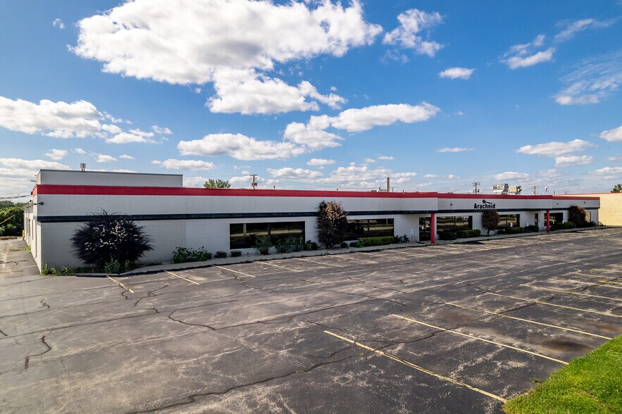 More Photos Of 6212 Material Ave, Loves Park Warehouse For Sale