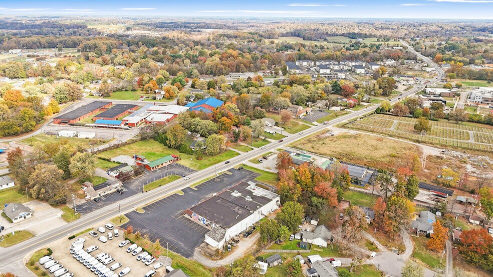 More Photos Of 3012 Highway 31 W, White House General Retail For Sale