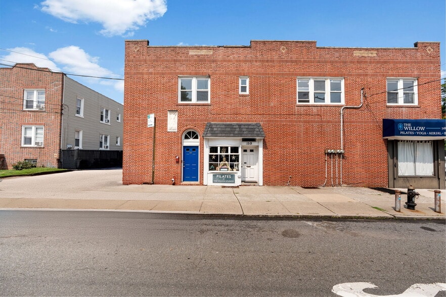 More Photos Of 159 Garretson Ave, Staten Island Storefront Retail Residential For Sale