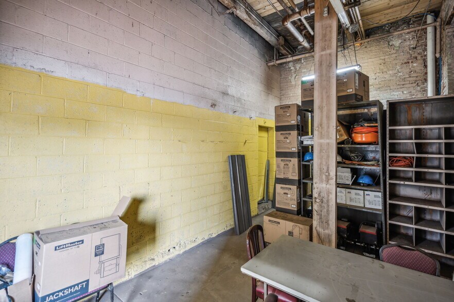 More Photos Of 2901 N 18th St, Philadelphia Warehouse For Sale