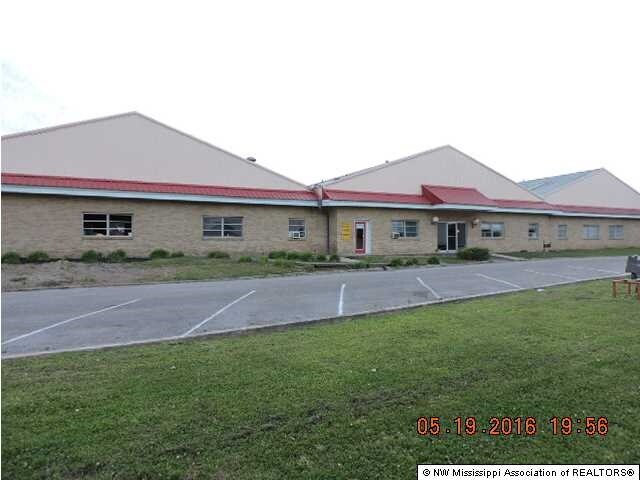 More Photos Of 6235 Cockrum St, Olive Branch Warehouse For Lease