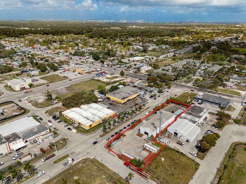 More Photos Of 2250 NW 77th Ter, Miami Warehouse For Lease