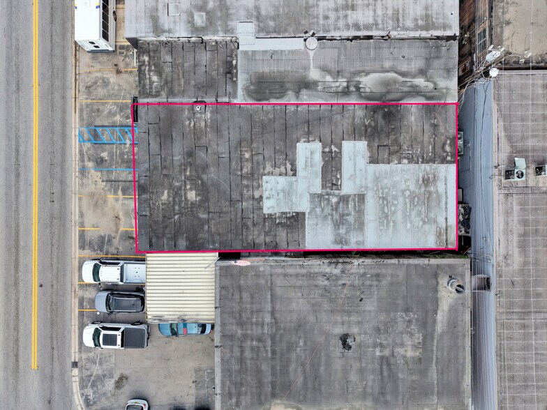 More Photos Of 4725 E 10th Ave, Hialeah Service For Lease