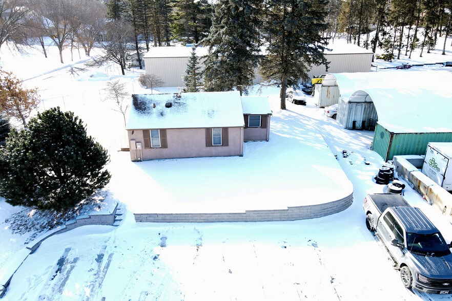 More Photos Of 3401 Highway 55, Eagan Warehouse For Lease