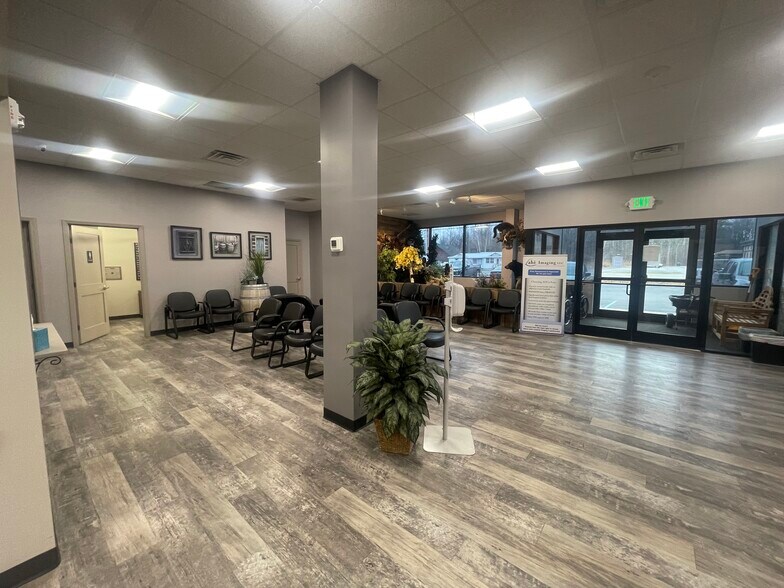 More Photos Of 24 Hammond Ln, Plattsburgh Medical For Sale