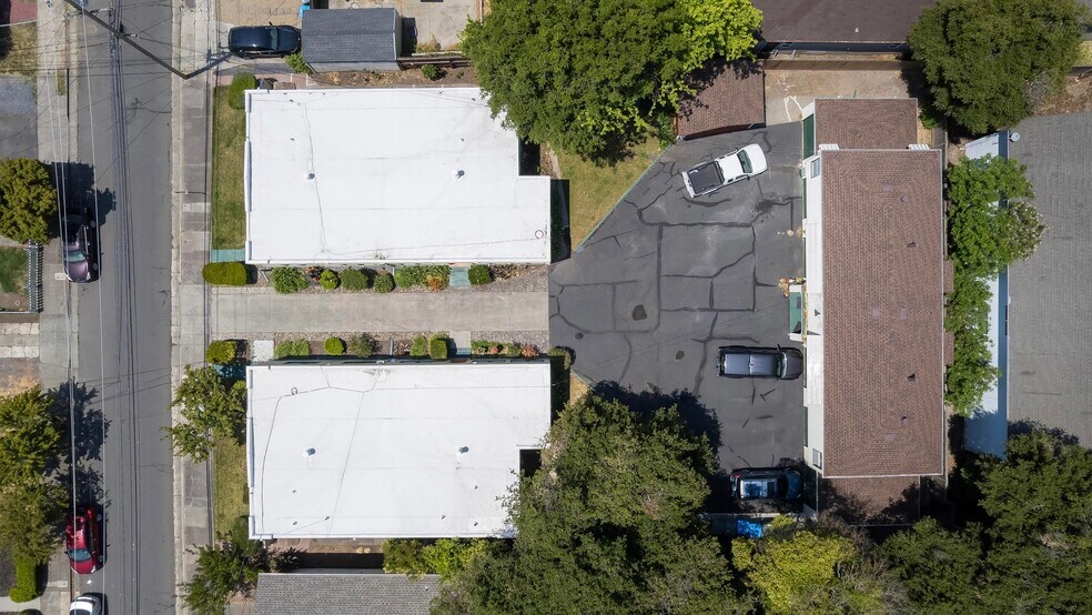 More Photos Of 823-825 Wheeler St, Santa Rosa Apartments For Sale