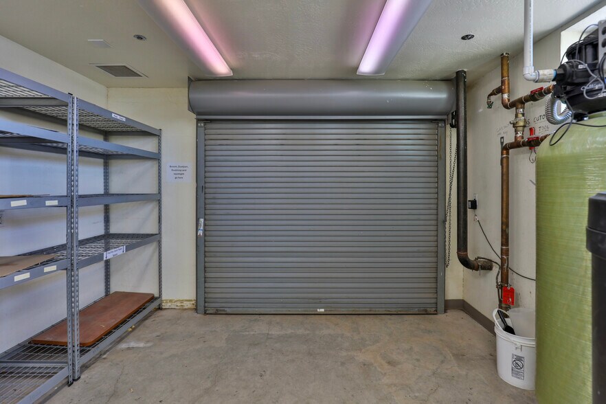 More Photos Of 1741 Sycamore Ave., Kingman Healthcare For Sale
