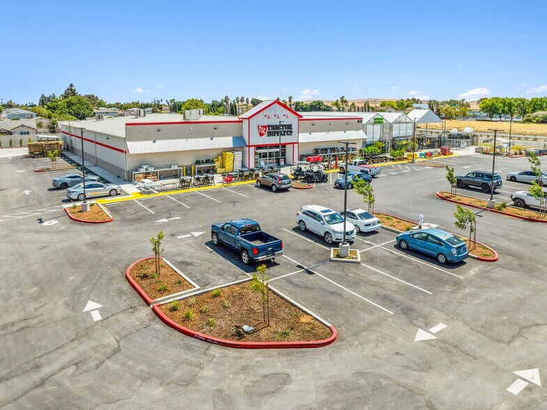 More Photos Of 115 Sunset Ave, Suisun City General Retail For Sale