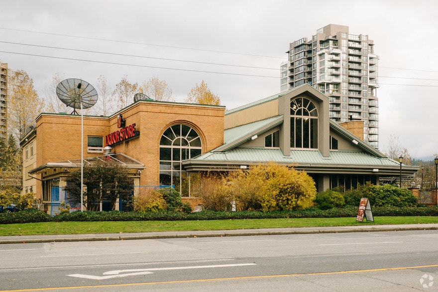 Primary Photo Of 3224 St Johns St, Port Moody Restaurant For Lease