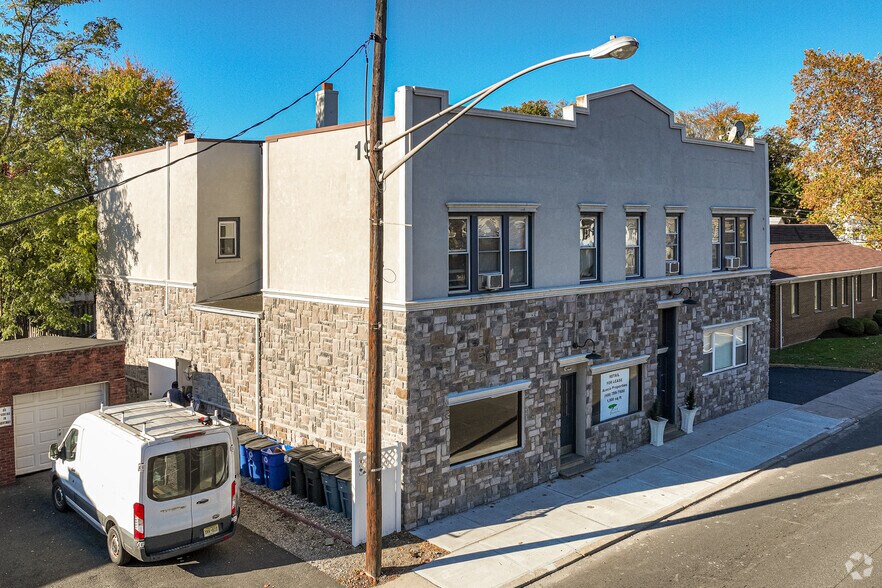 More Photos Of 19 Morris Ave, Springfield Apartments For Lease