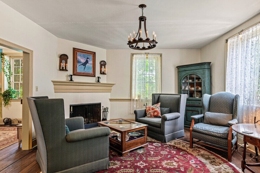 More Photos Of 803 S Main St, Winston-Salem Hospitality For Sale