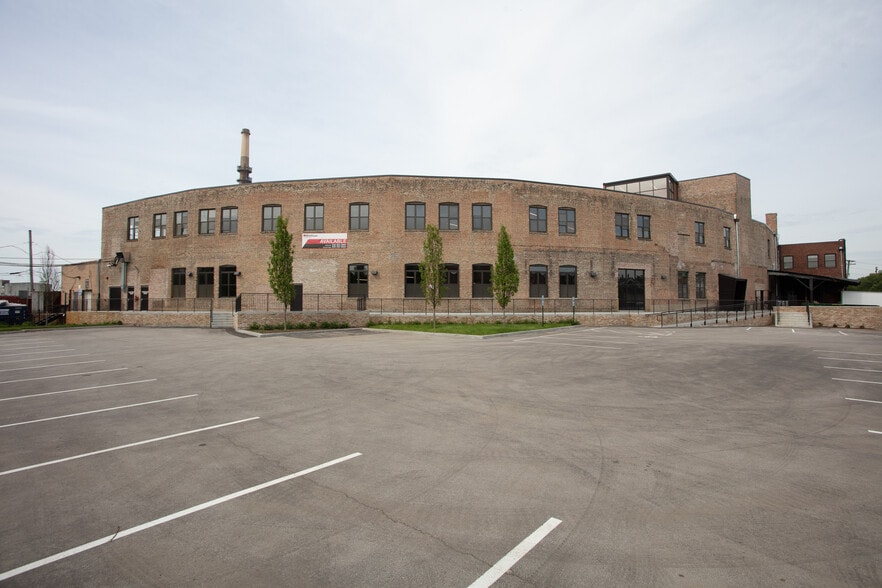 Primary Photo Of 2100 S Morgan St, Chicago Office For Lease