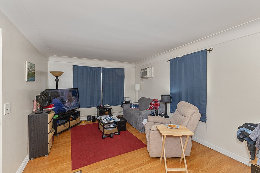 More Photos Of 9495 Reading Rd, Cincinnati Apartments For Sale