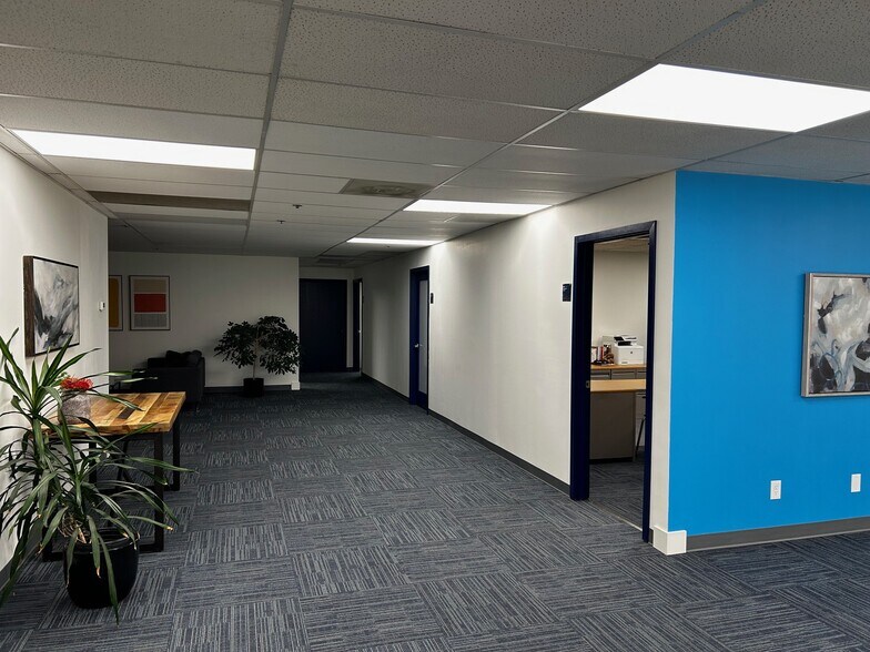 More Photos Of 811-813 Stockton Ave, Fort Collins Warehouse For Sale