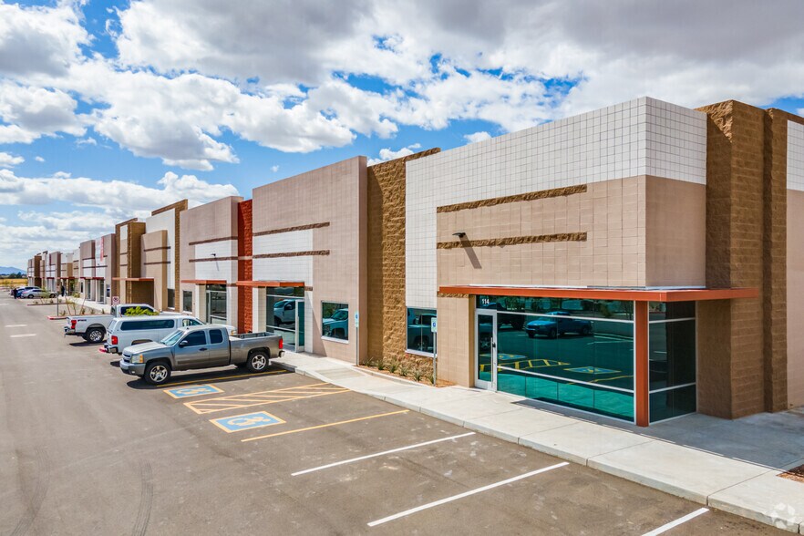 Primary Photo Of 11304 N Dysart Rd, Surprise Warehouse For Lease