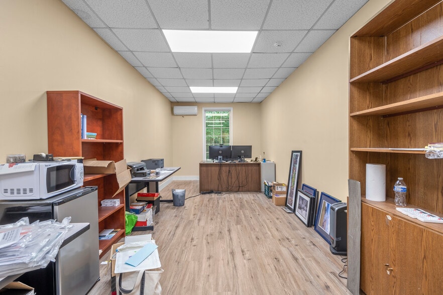 More Photos Of 887 Main St, Monroe Office Residential For Sale