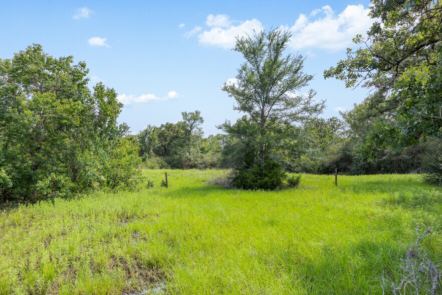 More Photos Of 11480 N Dowling Rd, College Station Land For Sale