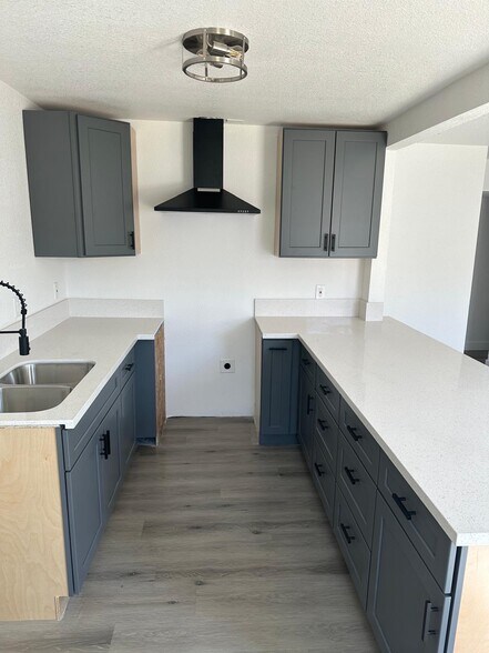 More Photos Of 2030 Sunrise Ave, Las Vegas Apartments For Sale