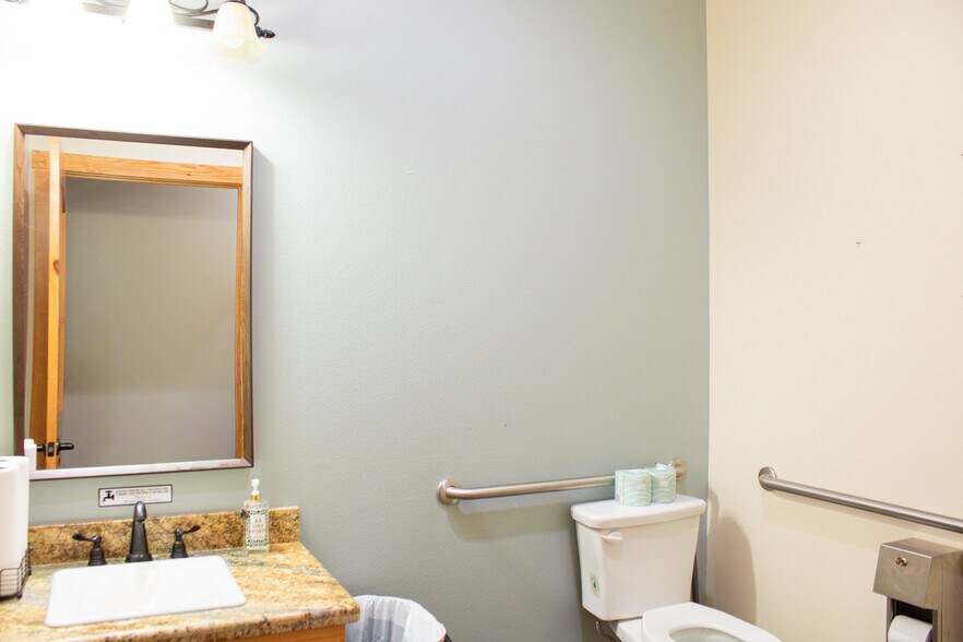 More Photos Of 4508 Mills Park Cir, College Station Medical For Lease
