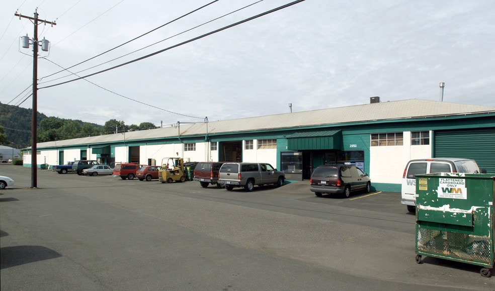 More Photos Of 2800-2870 NW 29th Ave, Portland Warehouse For Lease