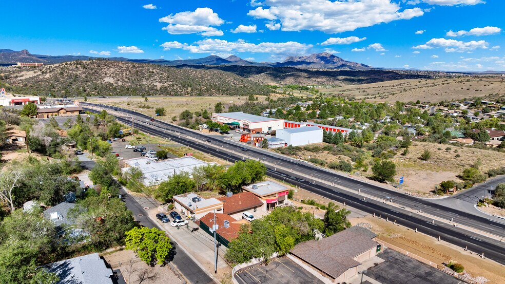 More Photos Of 2245 E State Route 69, Prescott Veterinarian Kennel For Sale