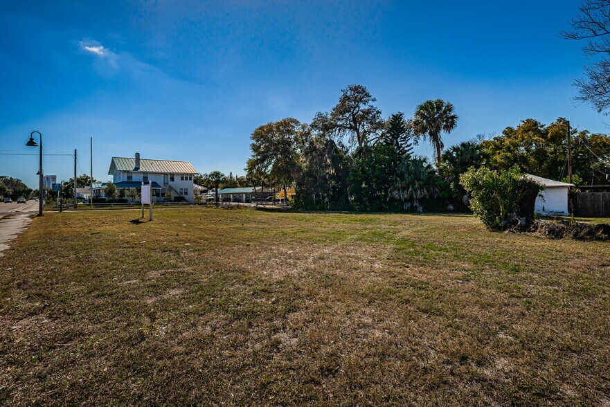 More Photos Of 1208 N Fort Harrison Ave, Clearwater Land For Sale