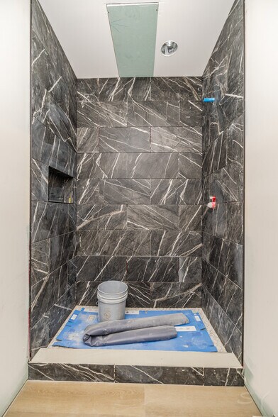 More Photos Of 5637 Prairie ave, Chicago Multifamily For Sale