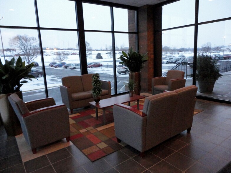 More Photos Of 6120 Earle Brown Dr, Brooklyn Center Office For Lease