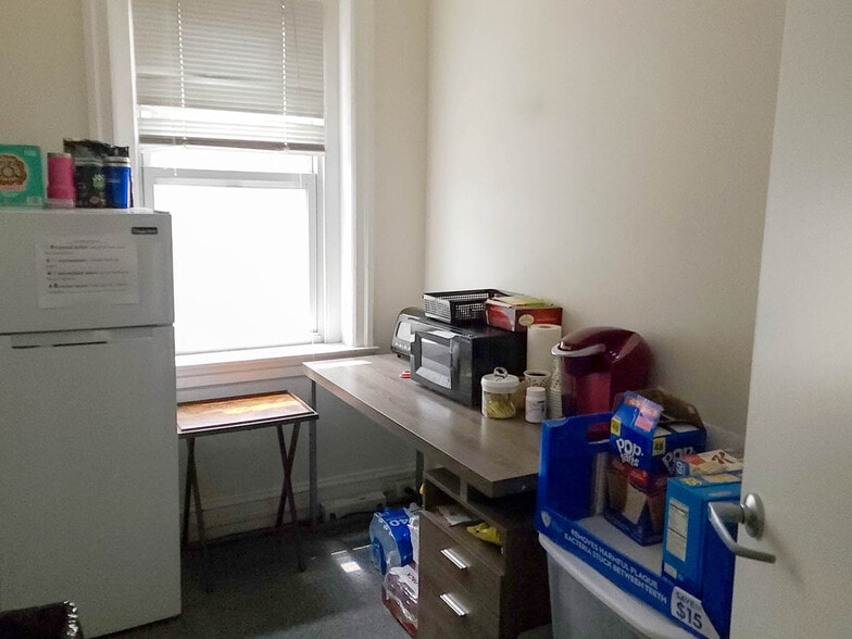 More Photos Of 10 Cricket Ave, Ardmore Office Residential For Sale