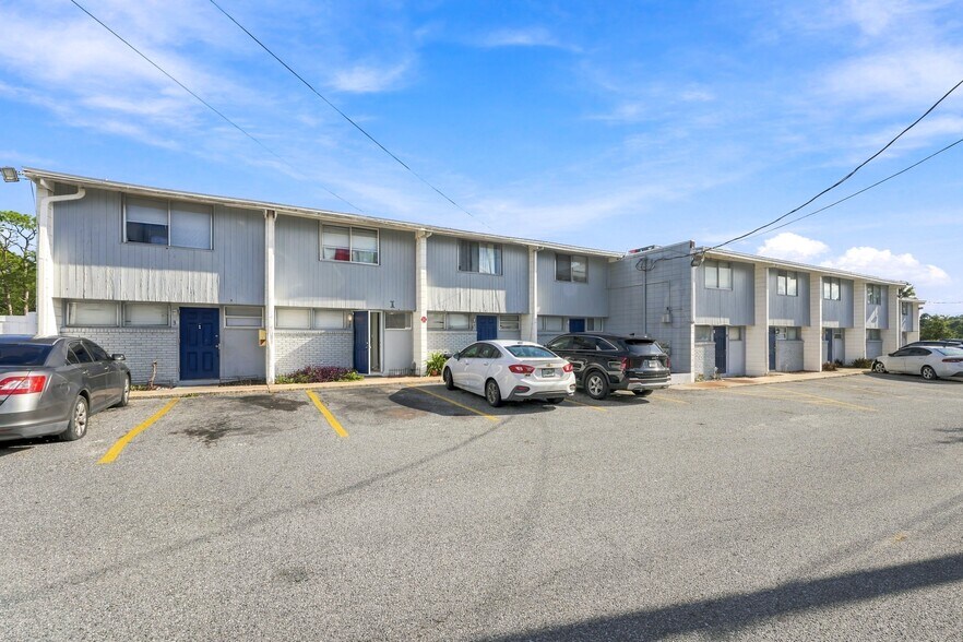 More Photos Of 1010 N Fiske Blvd, Cocoa Apartments For Sale
