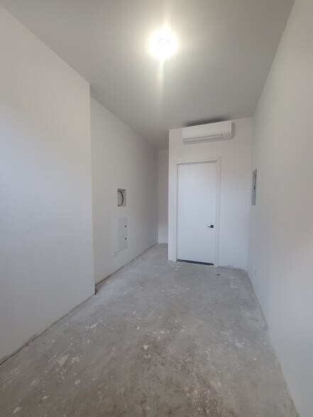 More Photos Of 483 Willis Ave, Bronx Apartments For Lease