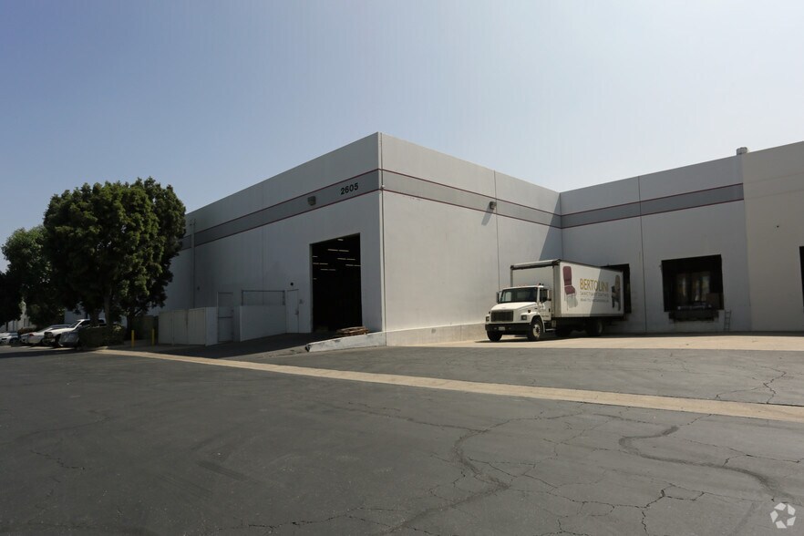 Primary Photo Of 2605 E Cedar St, Ontario Warehouse For Lease