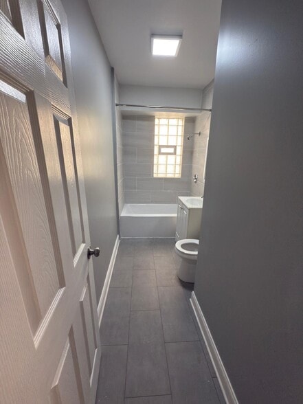 More Photos Of 6215 N Washtenaw Ave, Chicago Apartments For Sale