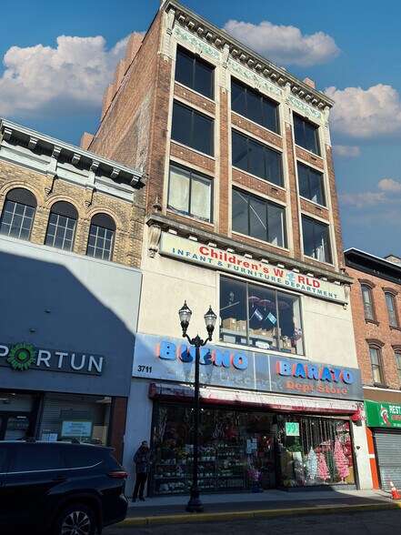 More Photos Of 3711 Bergenline Ave, Union City Storefront Retail Office For Sale