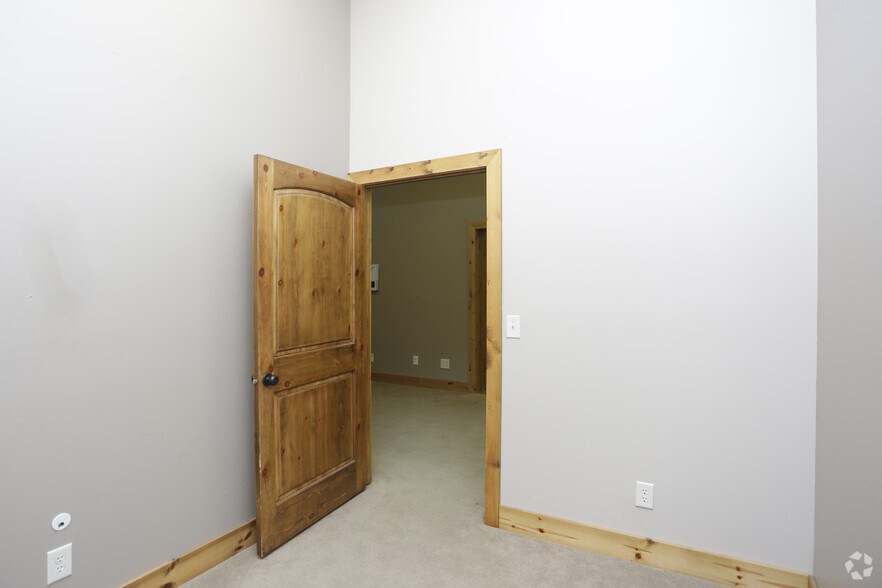 More Photos Of 2629-2645 N 400 E, Ogden Unknown For Lease