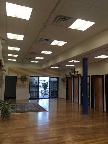 More Photos Of 377 Woodcleft Ave, Freeport Storefront Retail Residential For Sale