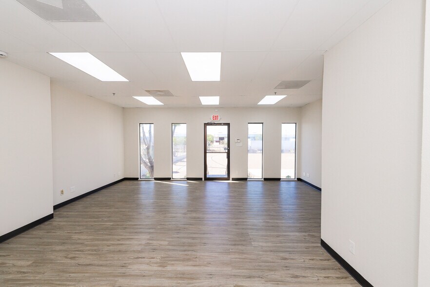 More Photos Of 14415 Import Rd, Laredo Warehouse For Sale