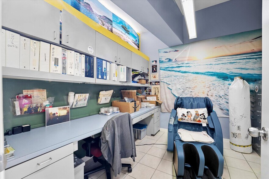 More Photos Of 609 NE 127th St, North Miami Freestanding For Sale