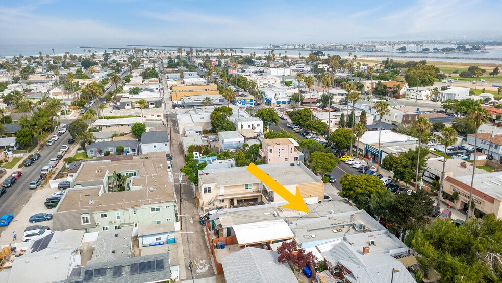 More Photos Of 4835-4837 Voltaire St, San Diego General Retail For Sale