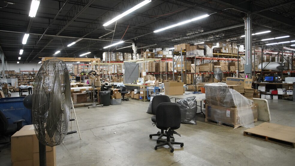 More Photos Of 6555 W Mill Rd, Milwaukee Industrial For Sale